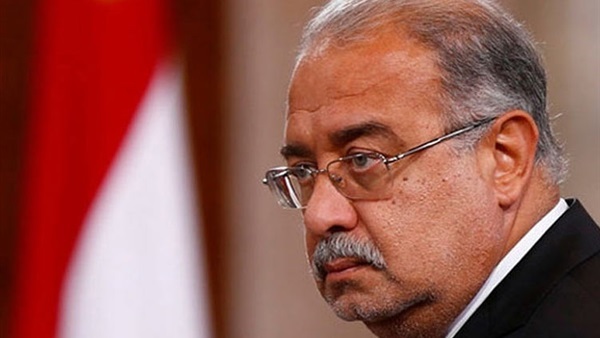  رئيس الوزراء يصل مسجد الحسين لأداء صلاة الجمعة الأخيرة من شهر رمضان 