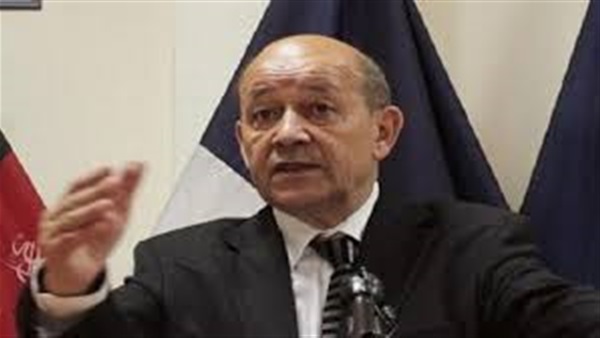 وزير دفاع فرنسا: البركسيت لا يهدد التعاون العسكري الفرنسي البريطاني