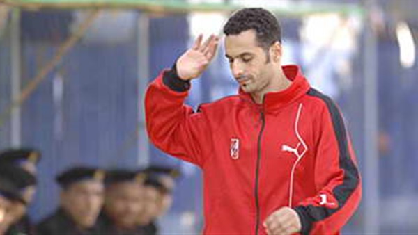 «ميدو» يظهر فى مران الأهلي