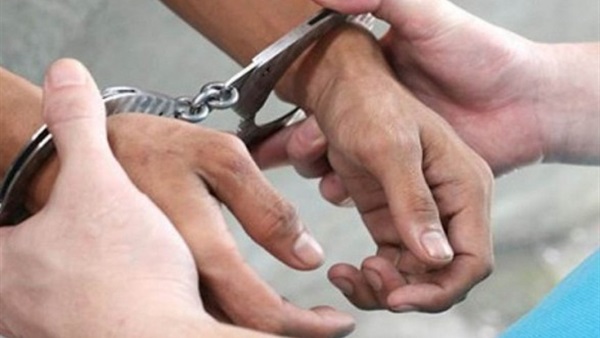 رفضت الأم إعطاءه ثمن الحشيش.. فأشعل النيران في الشقة 