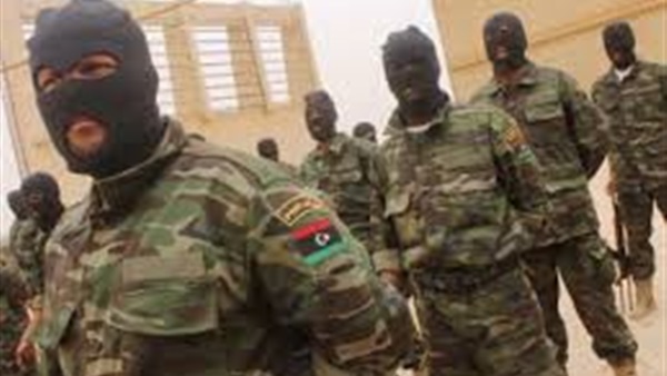 قائد تحريات قوات الصاعقة الليبية يؤكد السيطرة على مواقع جديدة