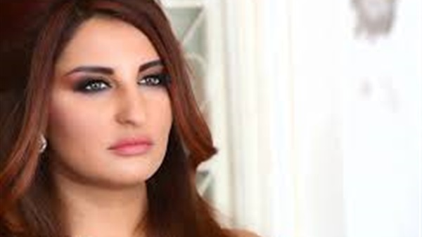 بالصورة.. شذى حسون بالحرم المكي لأداء العمرة
