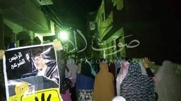 بالصور.. فض مسيرة نسائية للجماعة الإرهابية بدون تصريح بالغربية