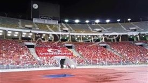 بالصور.. «فودافون» تنظم دخلة خاصة في مباراة الأهلي والاتحاد