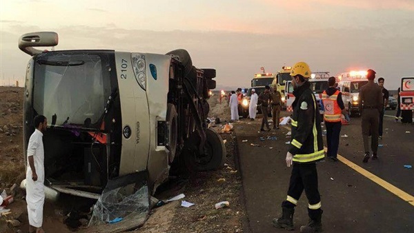 مفتى الجمهورية ينعي ضحايا حادث انقلاب حافلة المعتمرين