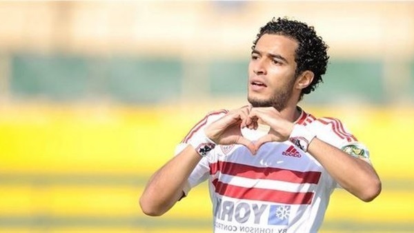 نجم الزمالك يهنىء عمر جابر بجائزة أفضل لاعب