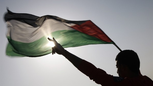 الإذاعة المصرية تحتفل بذكري انطلاق "إذاعة فلسطين" الـ 55