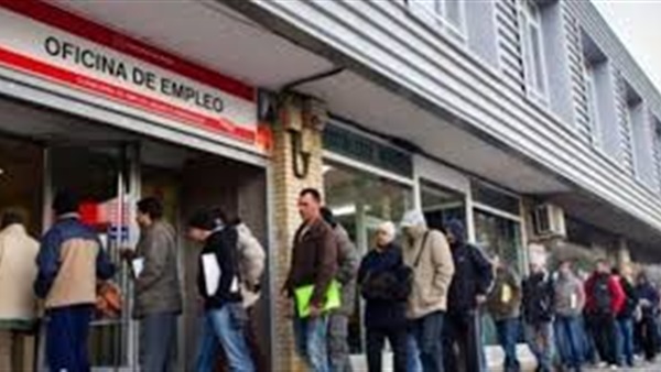 معدل البطالة في اليونان يسجل أدنى مستوى له منذ 4 أعوام