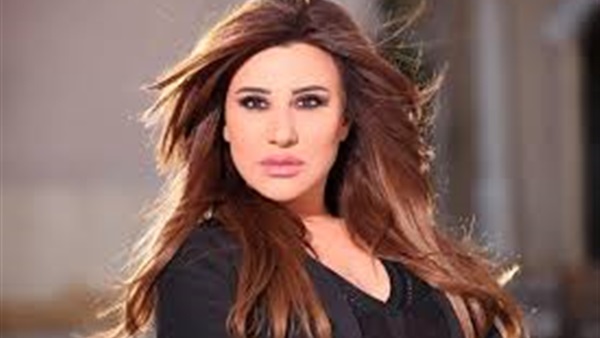 نجوى كرم تشعل احتفالات العيد