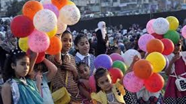 استمرار مظاهر الاحتفال بعيد الفطر في محافظات الجمهورية