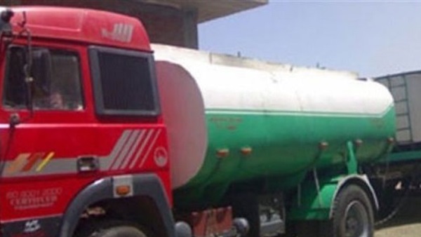 طرح 14 ألفا و550 طنا من المواد البترولية وغاز البوتاجاز في قنا