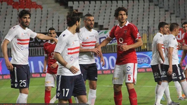 القمة 112.. نص ساعة سلبية بين الأهلي والزمالك 