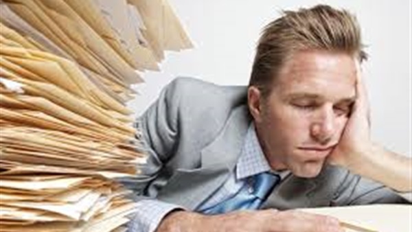 دراسة: قلة النوم تصيب الفتيات بالإكتئاب