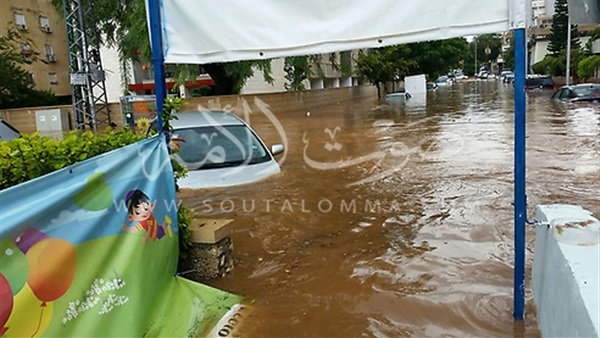 بالفيديو.. السيول تغرق المدن الساحلية بإسرائيل