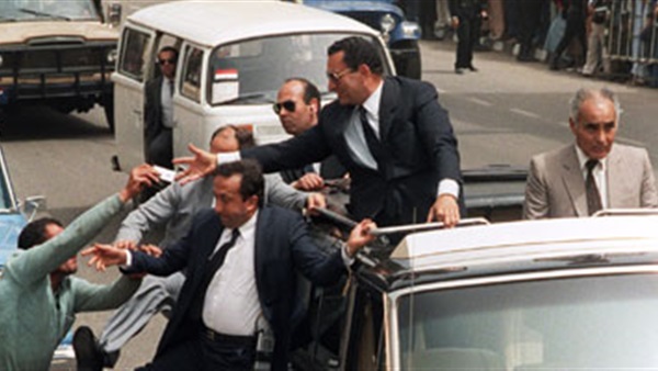 مصر وإثيوبيا.. علاقات متوترة يشعلها سد النهضة.. من ازدهار إلى خلافات في عهد «عبد الناصر».. تهديدات صريحة بضرب أي مانع المائي أيام «السادات».. مقاطعة تامة بعد محاولة إغتيال «مبارك» في أديس أبابا