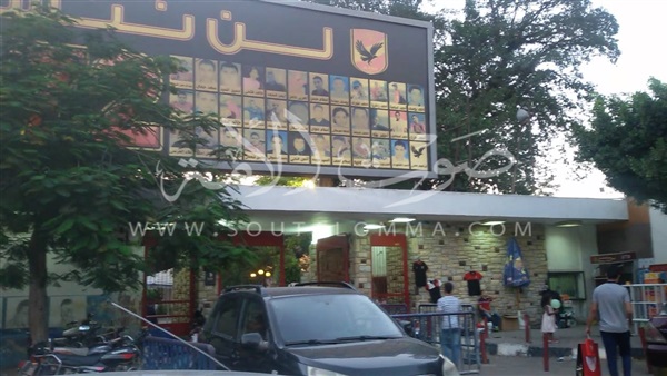 بالصور.. هدوء حذر يسيطر على ستاد «التتش» بالجزيرة