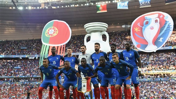 10 صور تبرز أحداث الشوط الأول من نهائي «يورو 2016»
