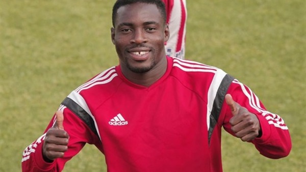 إيفونا يعود لوداع زملائه قبل شد الرحال إلى الصين