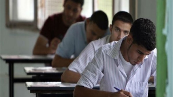 غدًا.. امتحانات الدور الثانى لصفوف النقل بالتعليم الفني في السويس
