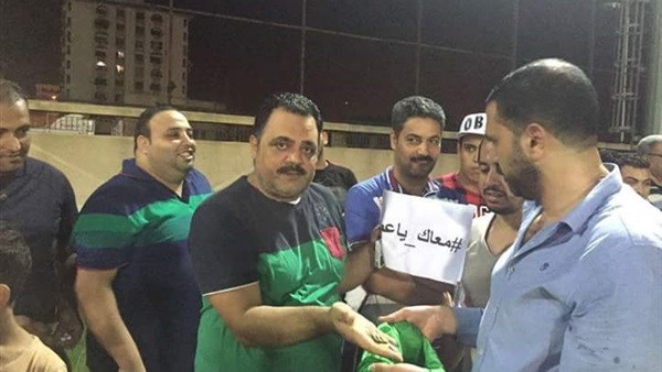 بالصور.. جمهور «المصري البورسعيدي» يسخر من «الجبلاية» 