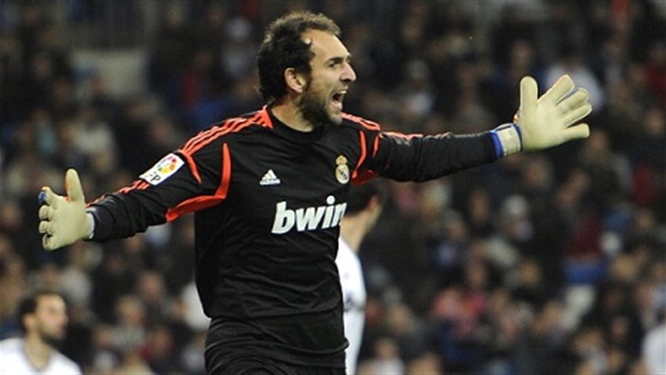 سبورتنج خيخون ينهي خمس صفقات وفي انتظار المزيد 