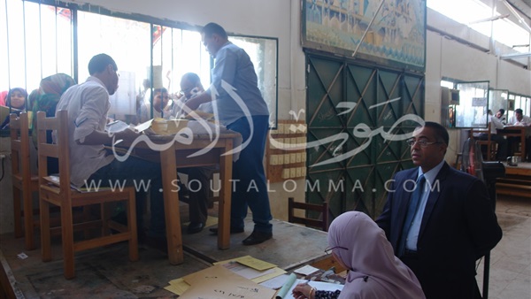 بالصور.. إقبال كبير على اختبارات القدرات بجامعة جنوب الوادي