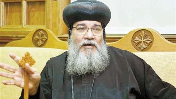 مكاريوس يزور السجناء الأقباط بسجن المنيا