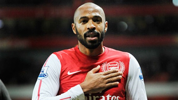 تييرى هنري يترك أرسنال ويواصل عمله كمعلق تليفزيوني