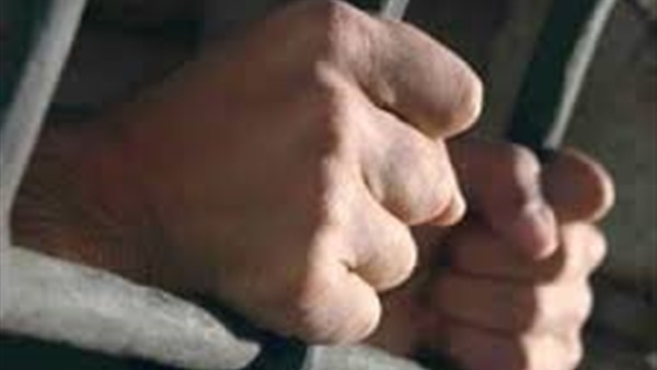 حبس المتهم بقتل والدته لسوء سلوكها بسوهاج