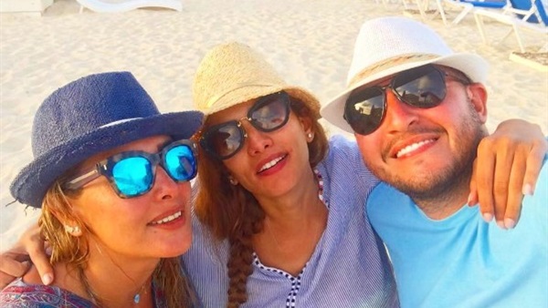 »الإحصاء»: انخفاض تحويلات المصريين بالخارج إلي 5 مليار دولار خلال 2015