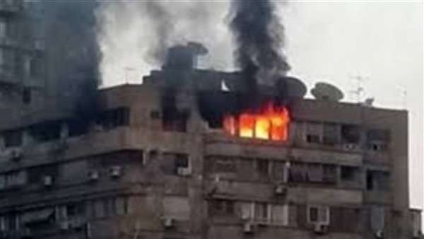 السيطرة  على حريق بأحدى الشقق السكنية فى السويس     