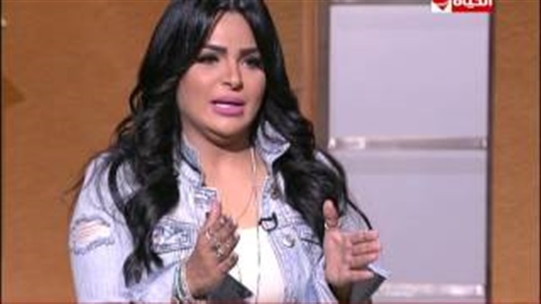 بالفيديو..هدى تكشف سر اختيارها للغناء الشعبى