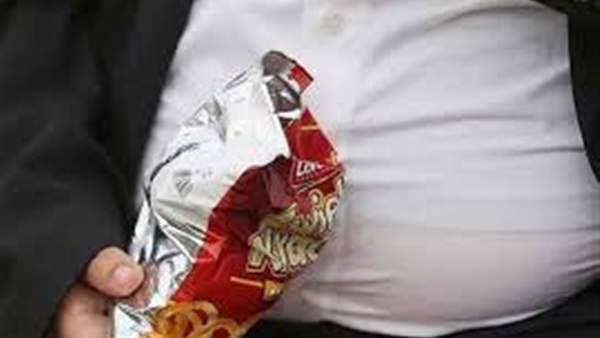 علماء بريطانيون: هناك علاقة بين السمنة والموت المبكر