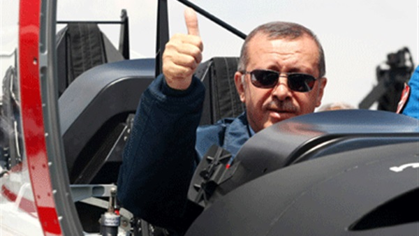 «سكاى نيوز»: هبوط طائرة أردوغان بمطار اسطنبول