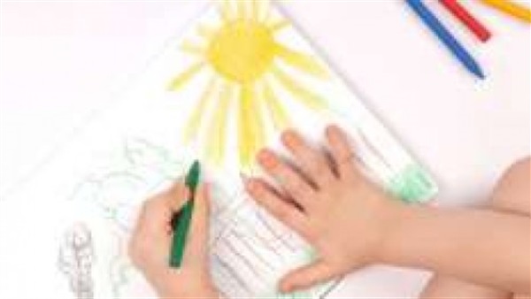 الرسم وسيلة للتعبير لدى الطفل الذي لا يستطيع استخدام الكلمات