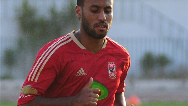 عاشور يبدأ الجرى فى تدريبات الأهلى