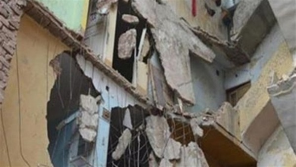 انهيار جزئي لعقار دون إصابات بالإسكندرية