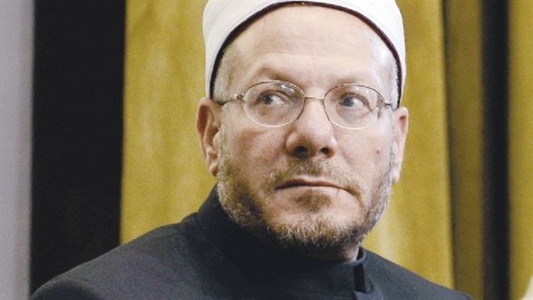 مفتي الجمهورية يدعو أهالي «طهنا الجبل» بالمنيا لضبط النفس