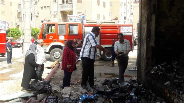 بالصور ..تسريب غاز وراء إندلاع حريق شركة منتجات صينية بالمنصورة
