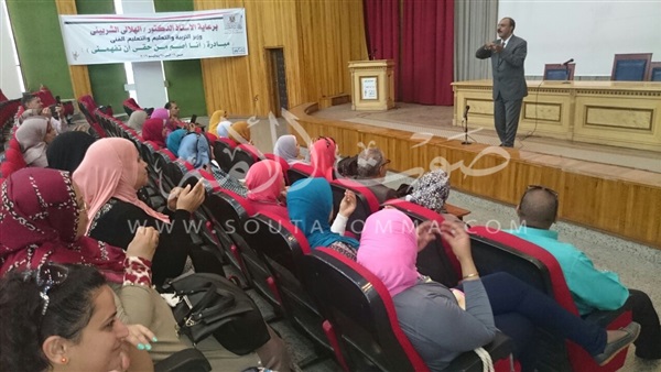 بالصور.. استكمال فعاليات «أنا أصم من حقى أن تفهمنى» لليوم الرابع