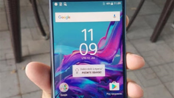شاهد صور مسربة لهاتف Sony Xperia F8331 الجديد