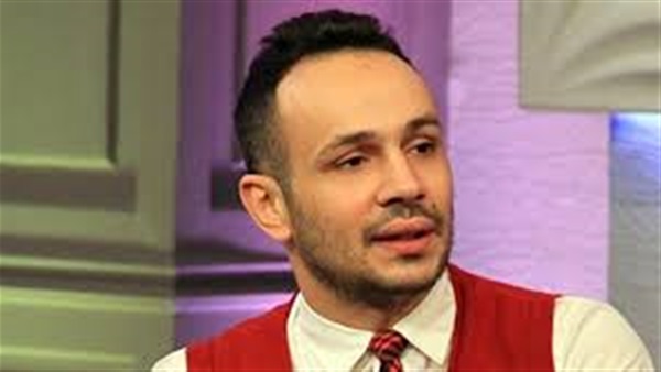 بالصورة..محمد عطية يشيد بفيلم «اشتباك»