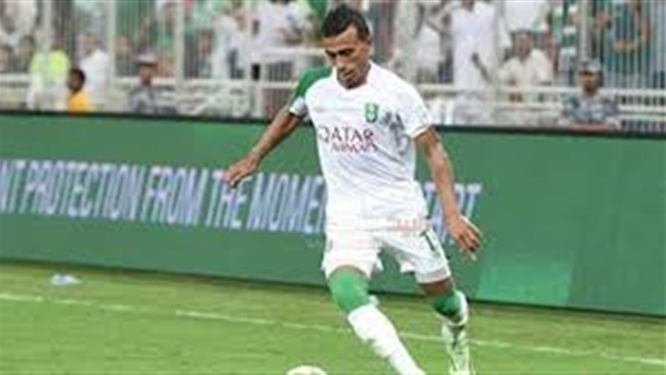 «شيفو» يصنع هدف فوز الأهلي علي نجران.. ويقوده للصداره