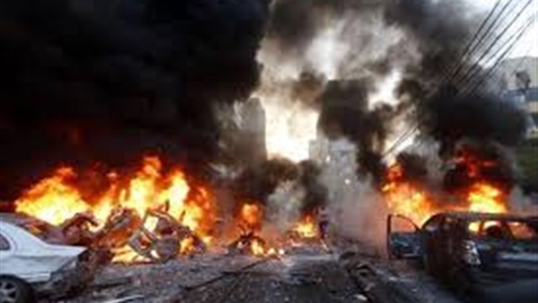 مقتل وإصابة 10 جنود في تفجير انتحاري بعدن