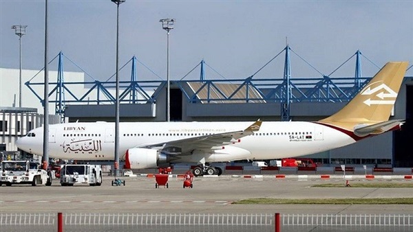 عودة العمل في مطار معيتيقة بالعاصمة الليبية بعد توقف مؤقت