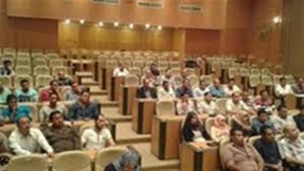 «العربية لحقوق الإنسان» ترصد الإحتجاجات خلال ثلاثة شهور.. 199 إحتجاجا ما بين «وقفات وإعتصامات وقطع طريق ومسيرات».. «القاهرة» تحتل المرتبة الأولي بين المحافظات.. و«الزيادة المادية» الأكثر مطالبة للفئات
