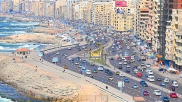 تطوير كافة الشواطئ والكورنيش استعدادًا للعيد القومي بالإسكندرية 