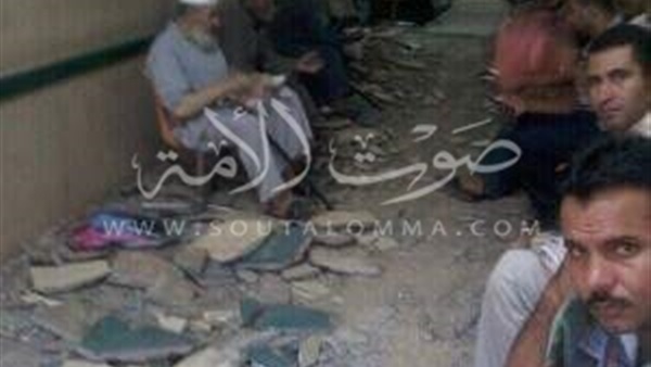 بالصور.. أعمال الصيانه تثير غضب مرضى الكبد بالسنبلاوين