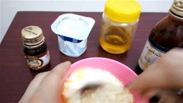 بالفيديو..ماسك طبيعى لتغذية الشعر 