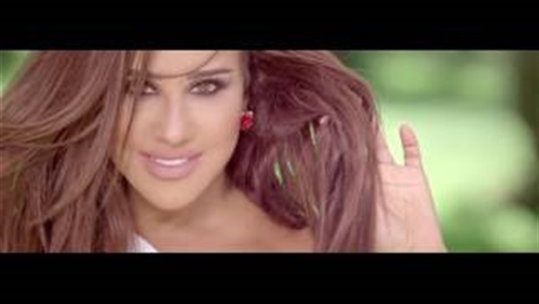 بالفيديو..نجوى كرم تطرح برمو كليب «يخريب بيتك»
